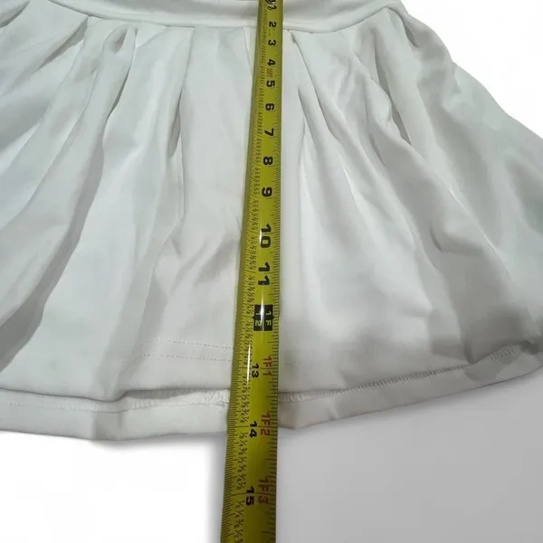 Source Unknown White Two-Piece Vest and Pleated Skirt Set - Image 4