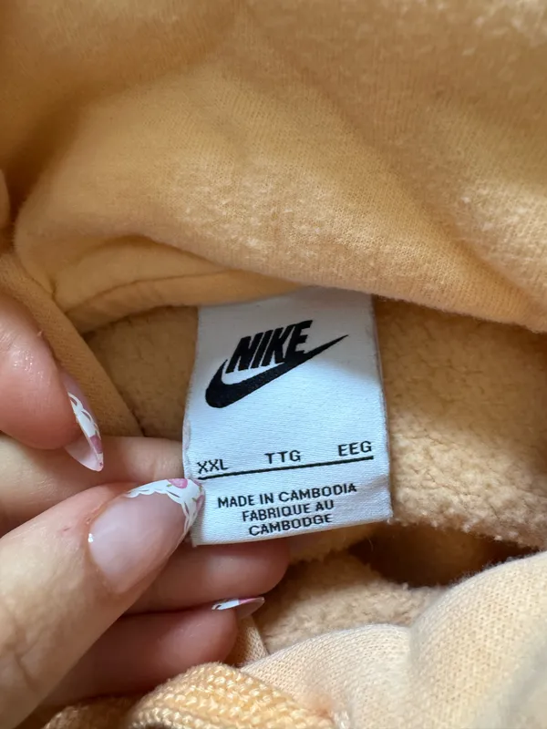 Orange Nike Sweatshirt Hoodie - Image 3