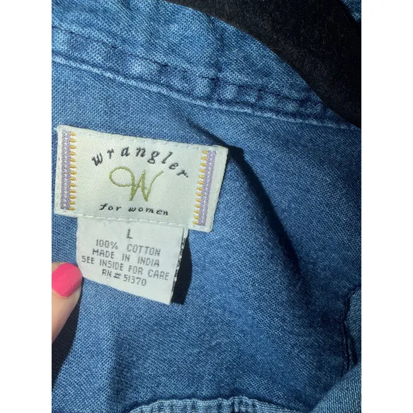Wrangler Women Vintage Sleeveless Denim Butterfly Embroidered Tie Front Top‎ L - Image 2