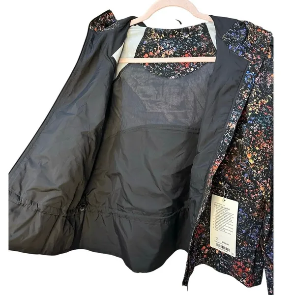Lululemon Pack it Up‎ Jacket Flowerescent Multi Print Size 4 RARE - Image 7