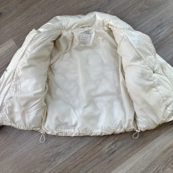 A New Day Women’s Cropped Puffer Jacket Pearl Medium Shiny Y2K Streetwear - Image 2