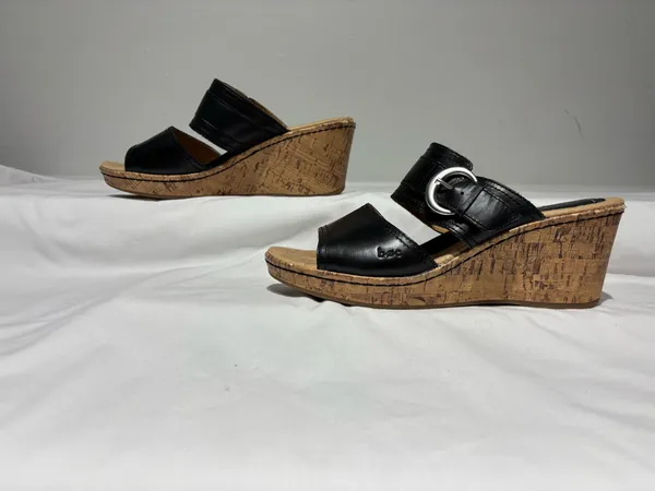 Born Concept black leather wedge sandals Size 10 - Image 4