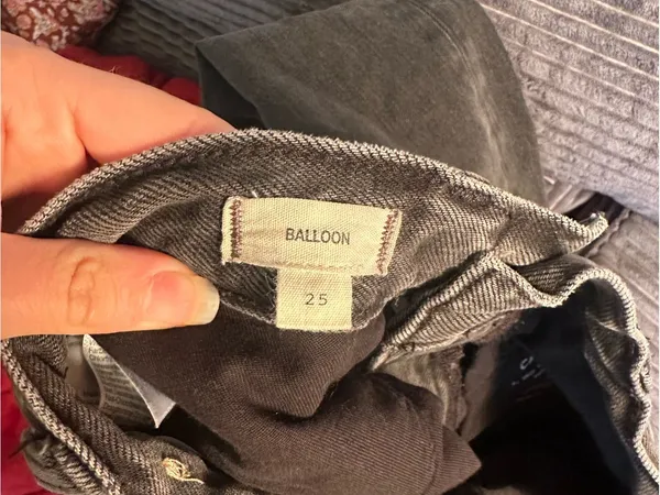 Madewell‎ Balloon Charcoal Jeans - Image 5