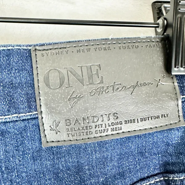 One Teaspoon Bandits Short Size 27 Relaxed Fit High Rise Button Fly Twisted Cuff - Image 3