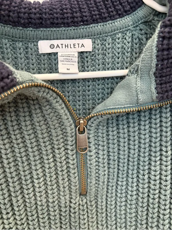 Athleta Alder Sweater Size Medium - Image 4