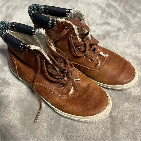 Bucket Feet Baskerville 4 women’s‎ size 5 ankle boots soft lined fall casual - Image 2