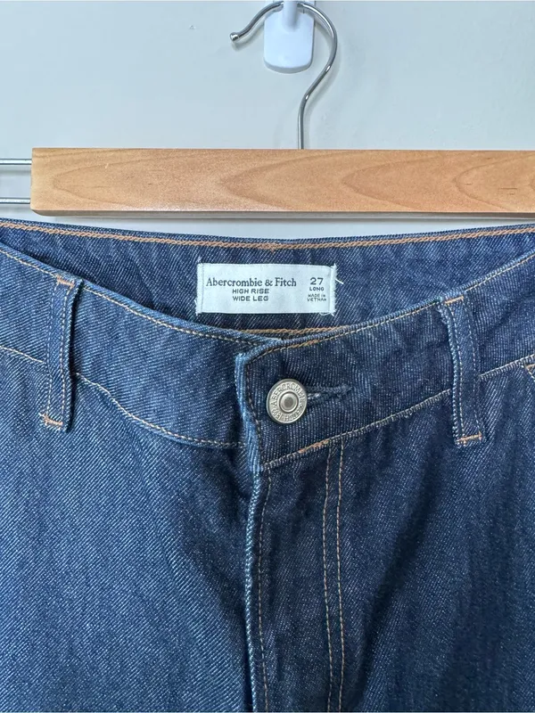 Abercrombie and Fitch High Rise Wide Leg Trouser Pant - Image 3