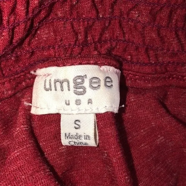 Umgee size small red boho floral top - Image 6