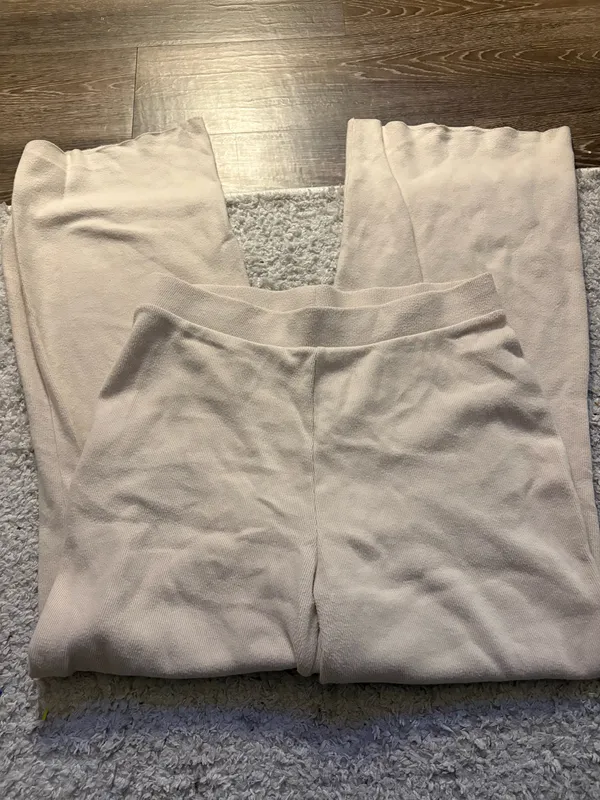NWOT Zara wide-leg soft trousers in ecru. Size Large - Image 5