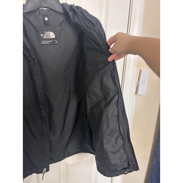North Face Women’s Black Sansa Triclimate DryVent Waterproof SHELL ONLY S - Image 9
