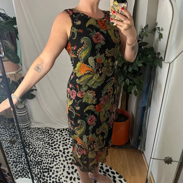 Vintage Floral Paisley Sequin Midi Sheath Dress Black Medium - Image 3