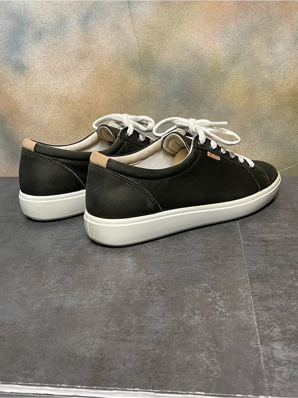 Ecco Soft 7 Women's Deep Green Leather Sneakers Size 10 - Image 9