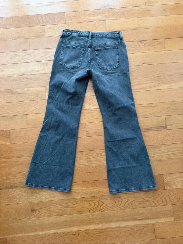 Quince Luna Stretch Flare Jeans Greyed Out Size 29 - Image 9
