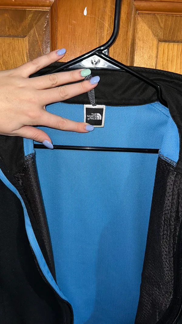 The North Face Windwall Vest Full-Zip Black Fleece - Image 4