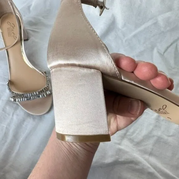 Badgley Mischka‎ Jewel Joanne Embellished Block Heel Sandal Champagne Cream 9 - Image 13