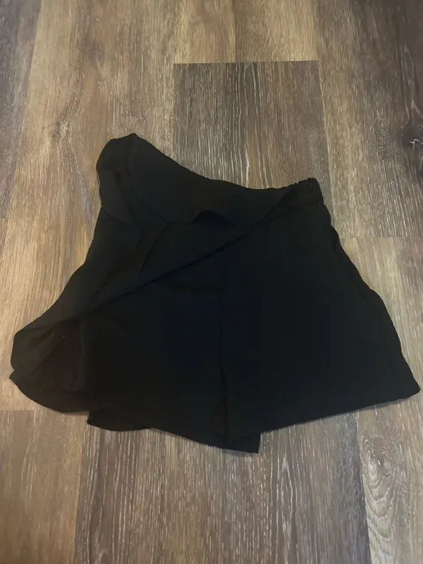 Boutique skirt - Image 2