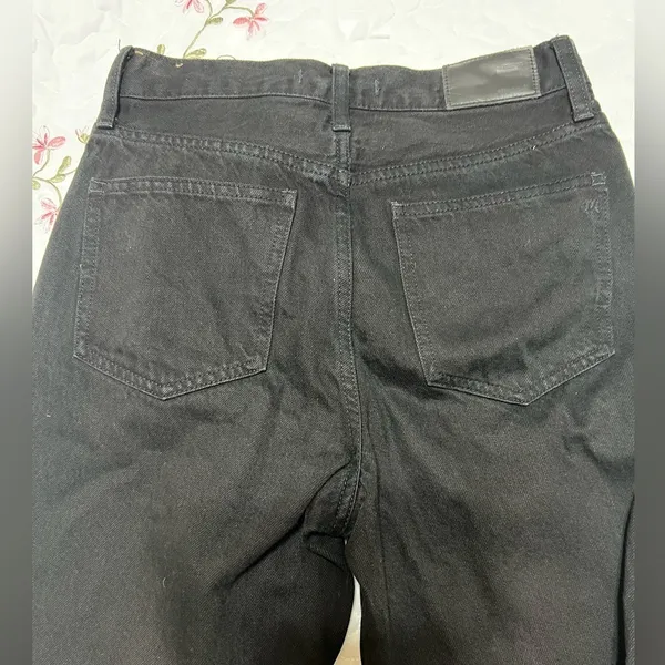 Madewell- The Perfect Vintage Jean Stone Black: Knee-Slit Edition 25 - Image 13