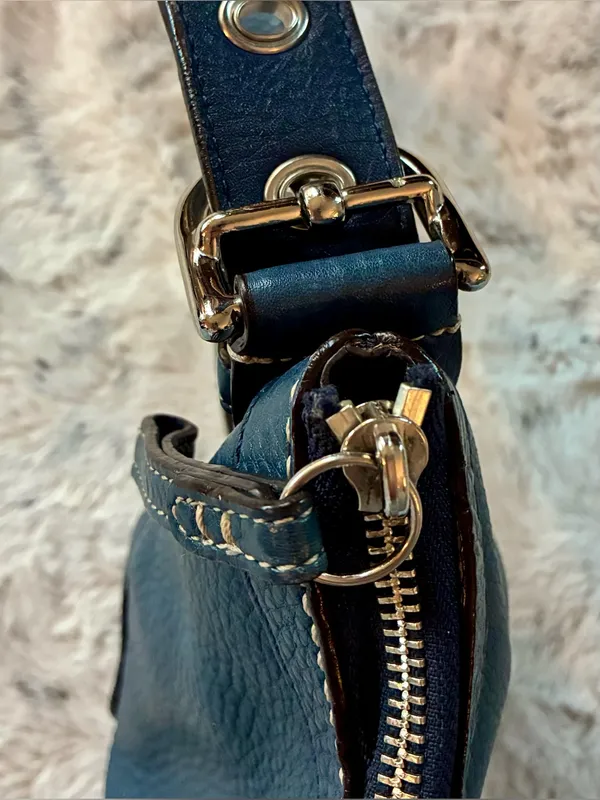 Vintage Coach Chelsea Navy Pebbled Leather East/West Duffle Baguette 14700 - Image 7
