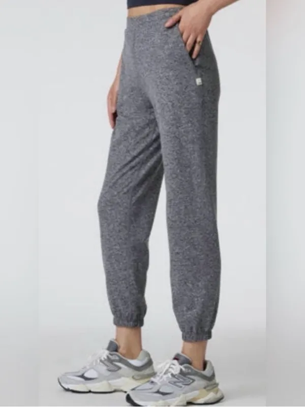 Vuori Boyfriend Sweatpants Joggers Small Gray Athleisure Lounge Minimal Travel - Image 2