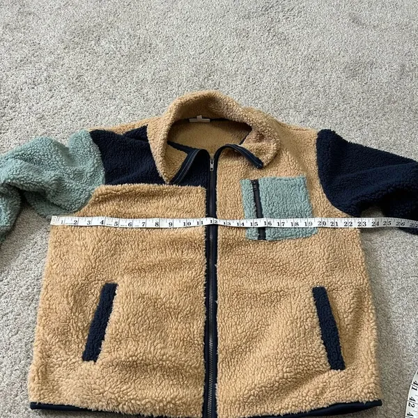 BKECore Color Block Sherpa Jacket size small‎ - Image 5
