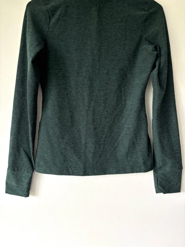 Beyond Yoga Forest Green Spacedye Captivating Turtleneck Pullover Long Sleeve - Image 7