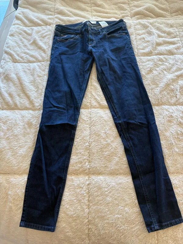 Hollister Women's Skinny Jeans Size 7R W28 L31 - Image 2