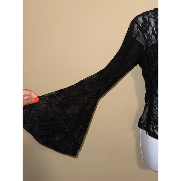 Whimsigoth Black Floral Lace Bell Sleeve‎ V-Neck Sheer Gothic Top L Victorian - Image 2