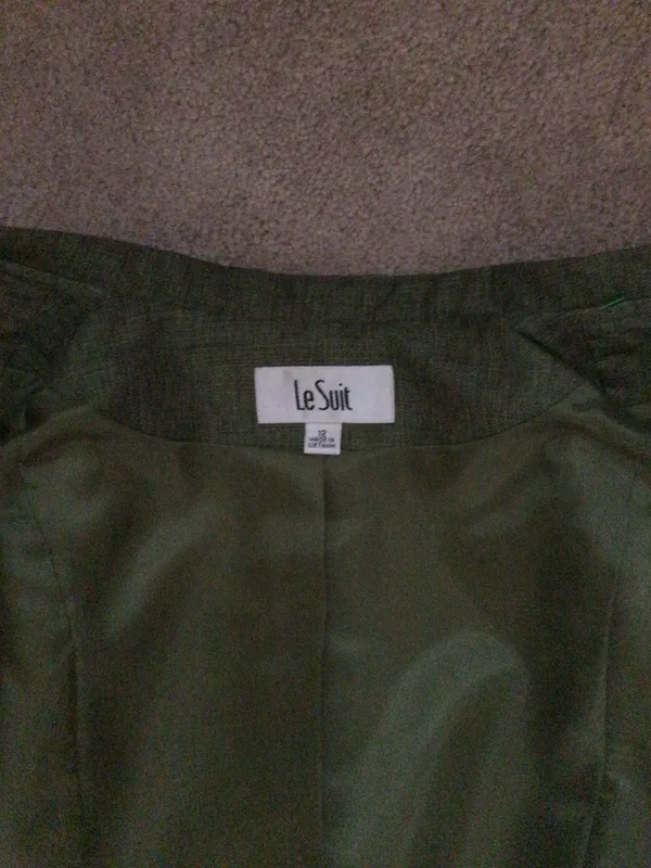 Le Suit Skirt Suit Sage Green- Size 12- Nwot - Image 7