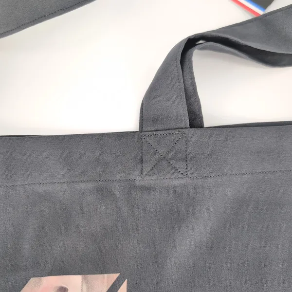 4 Laps/Four Laps Gray/Grey with Pink Camo Logo 2-Way Stretch Signature Tote NWT - Image 11
