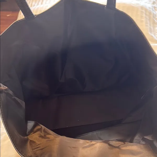 Estee Lauder Silver Tote‎ Bag with Structured Design - Image 5