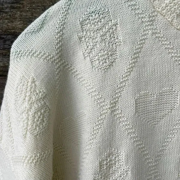 Vintage Dana Scott size M ivory heart embossed oversized sweater - Image 6