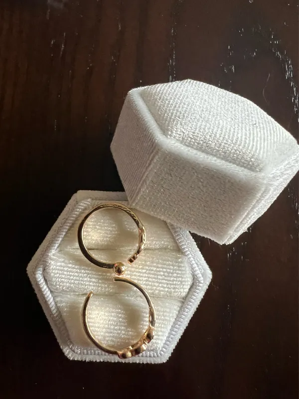 10k Gold Plated (2) in a Set Toe Rings NWT - Image 3