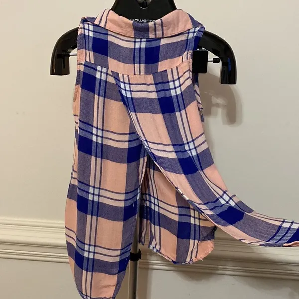 3/$10 item! Charlotte Russe top - Image 2