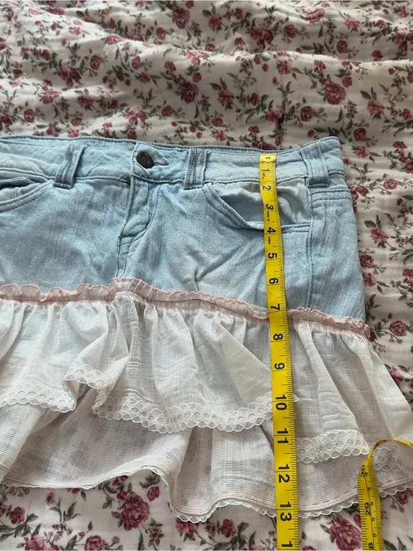 Y2K Light Blue Denim Mini Skirt with pink Lace Ruffle - Image 5