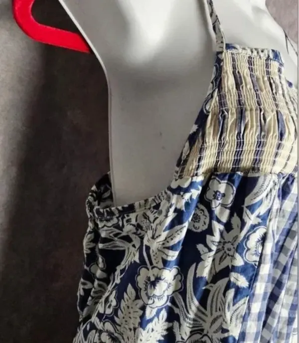 Universal Threads maxi dress - Image 3