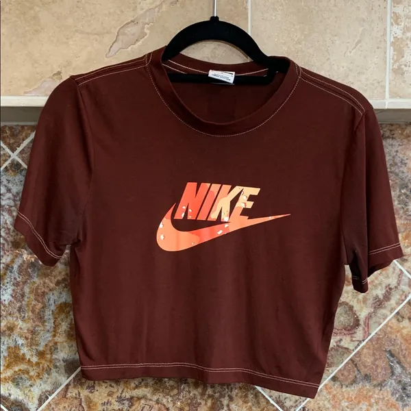 Women's Nike Chocolate Brown and Orange Soft Crop Top T-Shirt Medium Slim Fit - Image 2