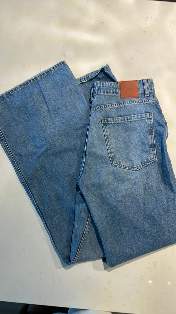 ZARA Wide-Leg Jeans High-Rise - Image 4