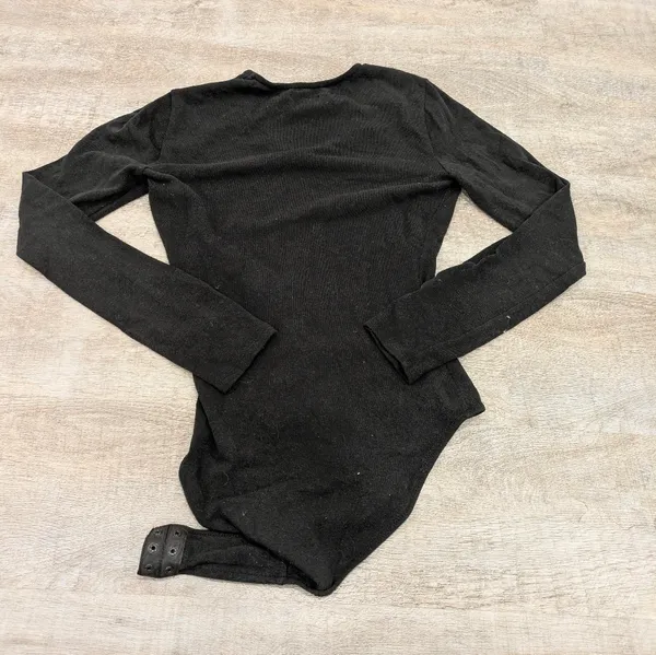 Madewell Plus V-Neck Full Coverage Bodysuit Size Medium - Image 5