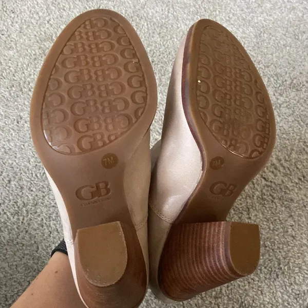 Gianni Bini Nude Leather Tulip‎ Split Shaft Ankle Booties Block Heel Size 7M - Image 5