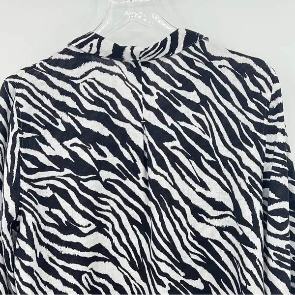 Chico’s blouse large 100% linen No-iron zebra animal print button front tunic - Image 4