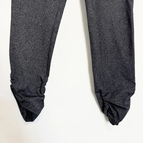 Beyond Yoga Ruched Scrunch Leg Leggings Athleisure Minimalist Clean Girl Pilates - Image 3