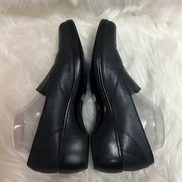 Clarks Blackberry Slip-On Leather Loafer Mules Slide Size 9.5‎ Bin 25 - Image 8