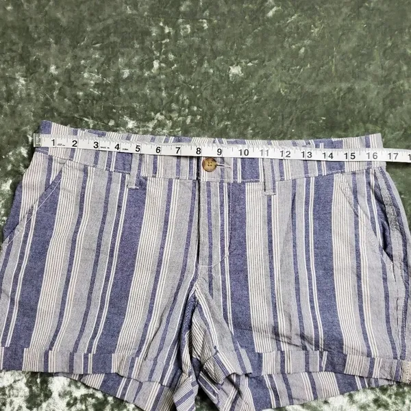 Old‎ Navy Striped Cuffed Shorts - Image 4