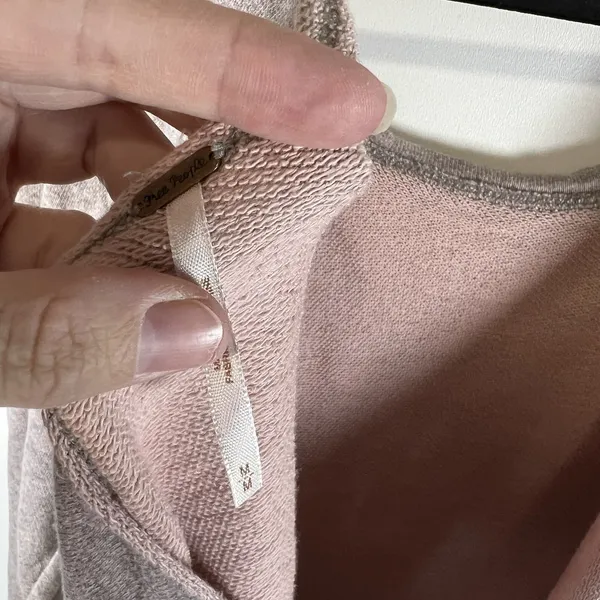 Free People Heather Pink Cross-Back Sweatshirt‎ Size Sz Medium Casual Boho - Image 6
