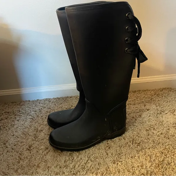 Coach Black Women's Knee-High Rain Boots size 8 flawed - Image 2
