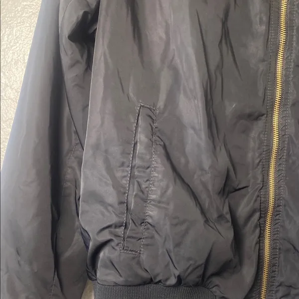 Old Navy‎ Black Bomber Jacket with Gold Zipper Size XL - Image 4