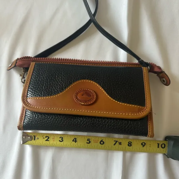 Vintage Dooney & Bourke Black & Brown Fold Over Leather Crossbody Shoulder Bag - Image 8