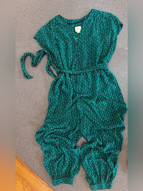 Anthropologie Maeve Geoscope button up tie waist jumpsuit. Green and Navy - Image 2