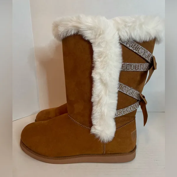 Juicy Couture Kaori Boots Faux Suede Fur Lined Tan/Chestnut Size 9. Ribbons Bows - Image 7