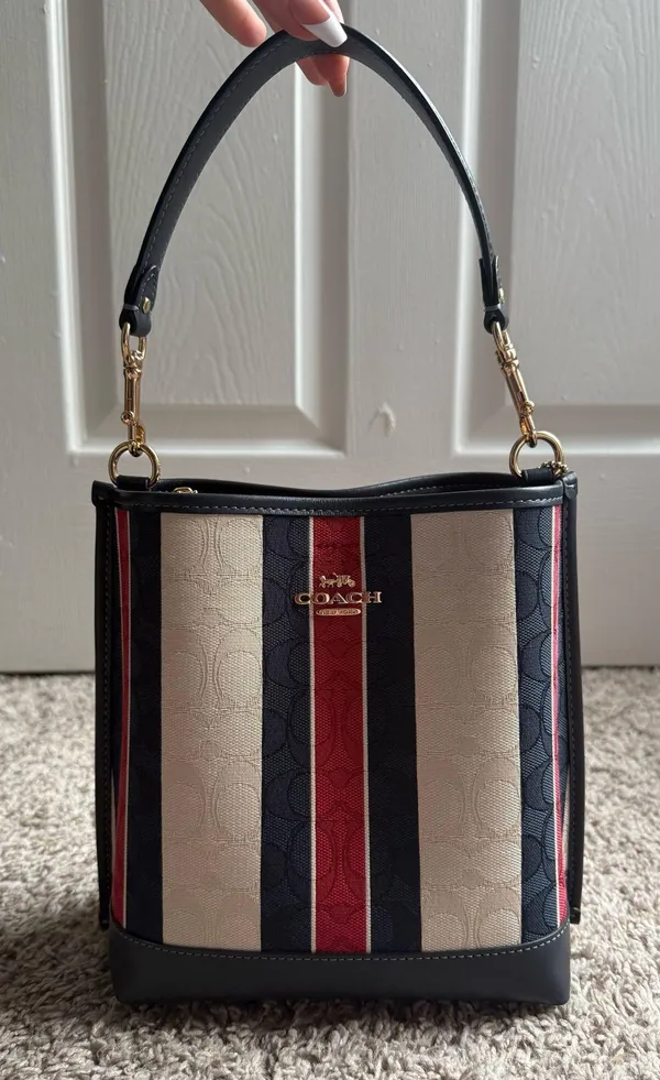 Coach Bucket Bag - Image 2